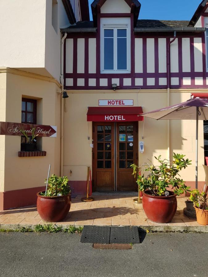 Hotellerie Normande Dozule ภายนอก รูปภาพ