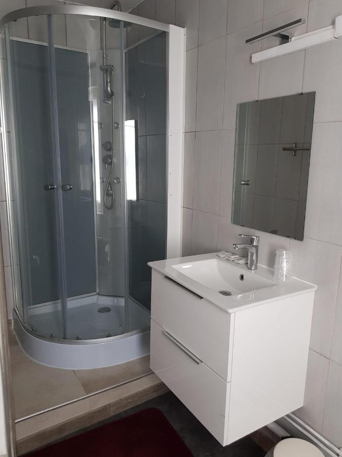 Hotellerie Normande Dozule ภายนอก รูปภาพ