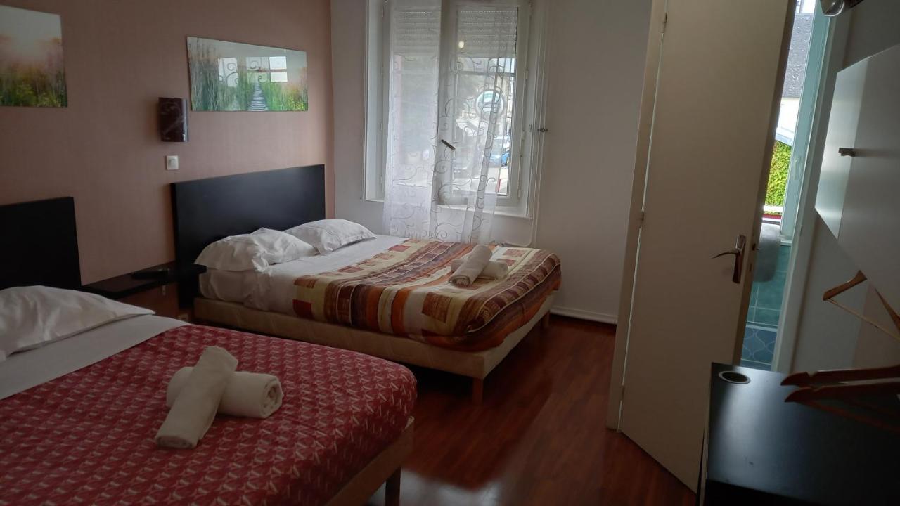 Hotellerie Normande Dozule ภายนอก รูปภาพ