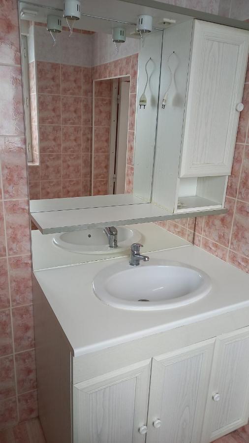 Hotellerie Normande Dozule ภายนอก รูปภาพ