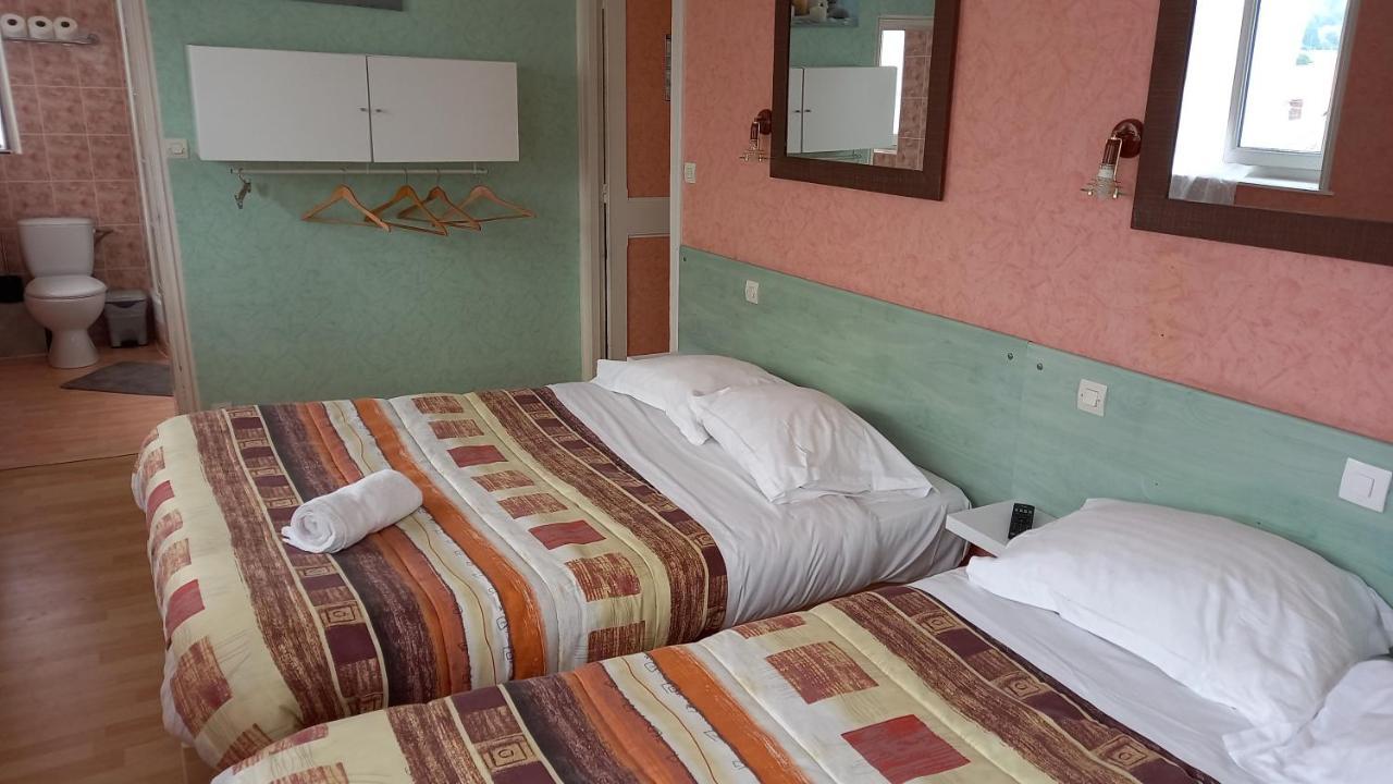 Hotellerie Normande Dozule ภายนอก รูปภาพ